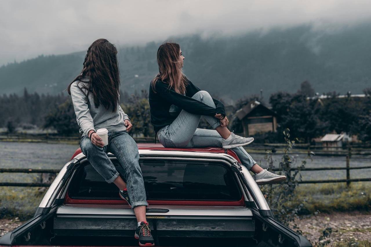 Discover the Luxurious Lifestyle of a Fashion Blogger and Be Astounding